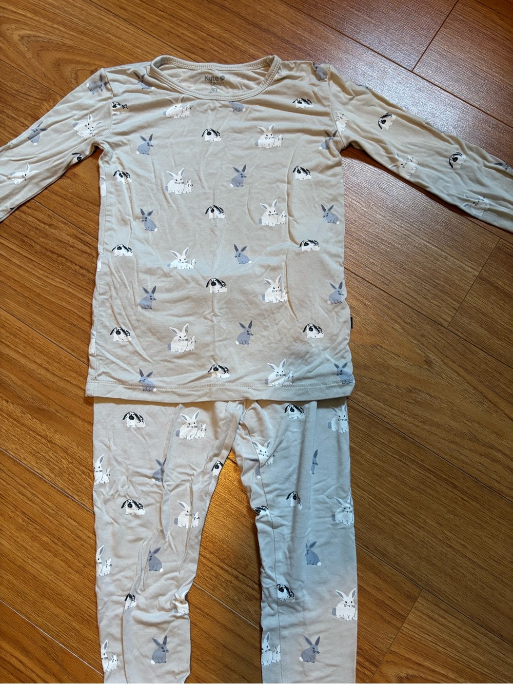 Kyte BABY Bunnies EUC (worn once)